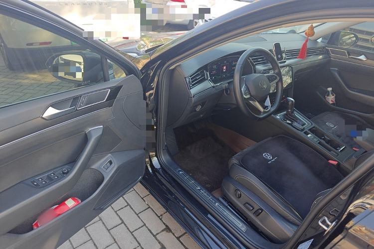 Used Volkswagen Magotan 2021 330TSI DSG 30th Anniversary Edition Driver Seat