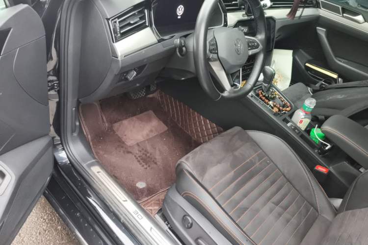 Used Volkswagen Magotan 2021 330TSI DSG 30th Anniversary Edition Driver Seat