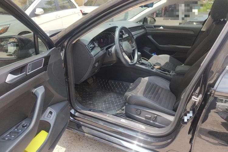 Used Volkswagen Magotan 2021 330TSI DSG 30th Anniversary Edition Driver Seat