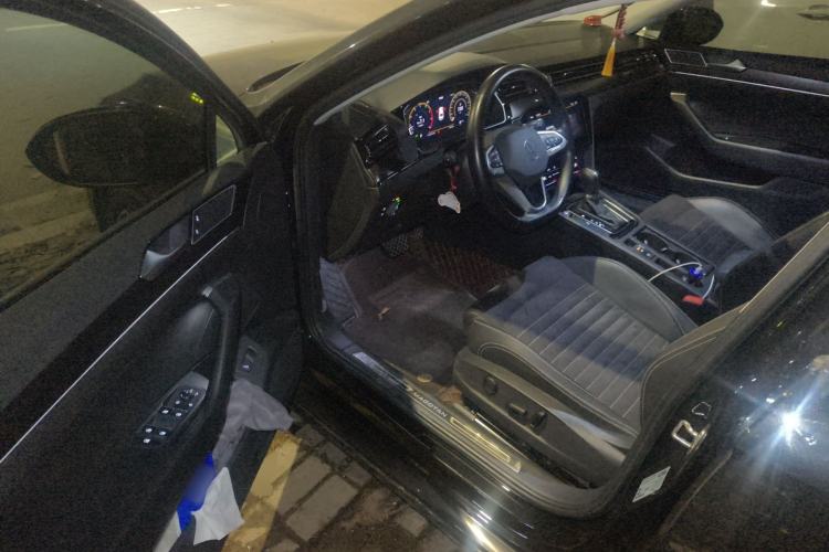 Used Volkswagen Magotan 2021 330TSI DSG 30th Anniversary Edition Driver Seat