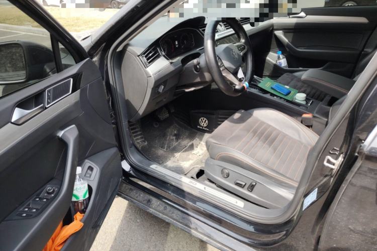 Used Volkswagen Magotan 2021 330TSI DSG 30th Anniversary Edition Driver Seat