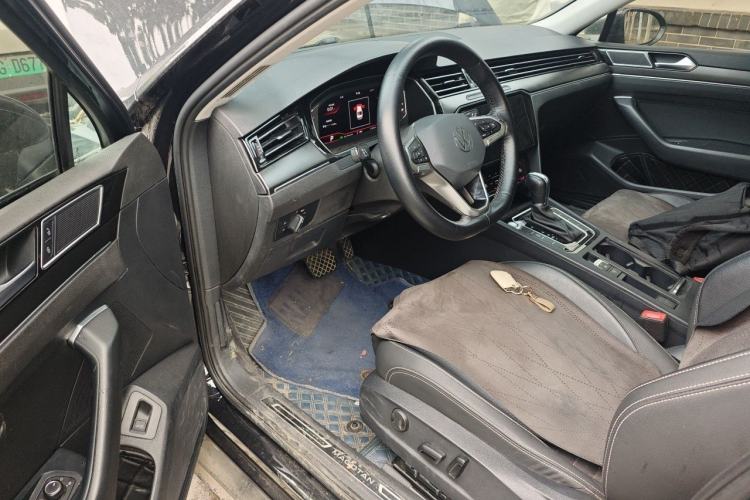 Used Volkswagen Magotan 2021 330TSI DSG 30th Anniversary Edition Driver Seat