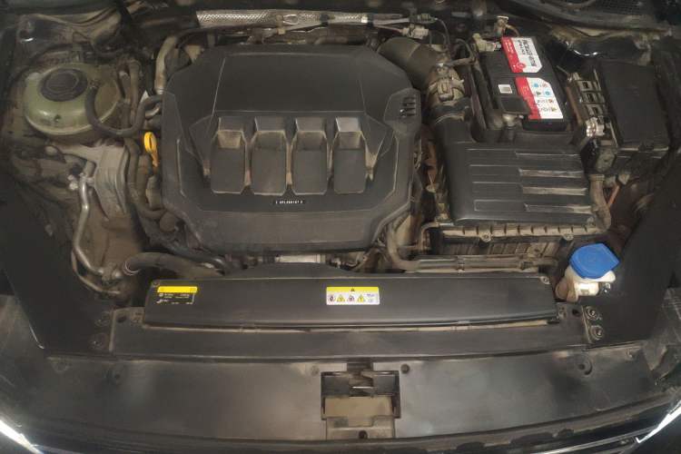 Used Volkswagen Magotan 2021 330TSI DSG 30th Anniversary Edition Engine Bay