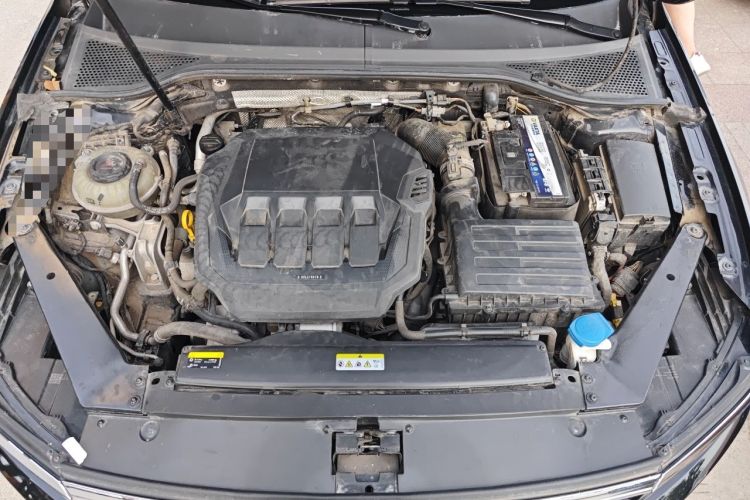 Used Volkswagen Magotan 2021 330TSI DSG 30th Anniversary Edition Engine Bay
