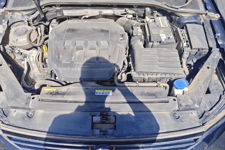 Used Volkswagen Magotan 2021 330TSI DSG 30th Anniversary Edition Engine Bay
