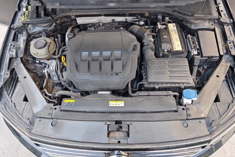 Used Volkswagen Magotan 2021 330TSI DSG 30th Anniversary Edition Engine Bay