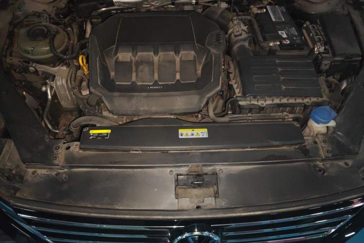 Used Volkswagen Magotan 2021 330TSI DSG 30th Anniversary Edition Engine Bay