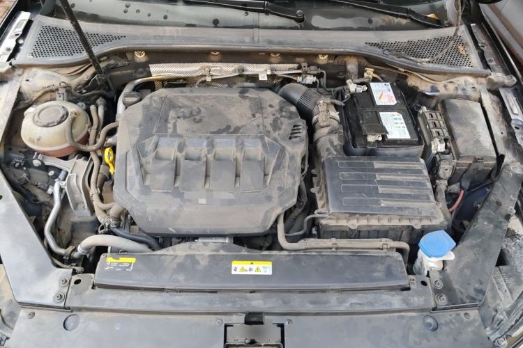 Used Volkswagen Magotan 2021 330TSI DSG 30th Anniversary Edition Engine Bay