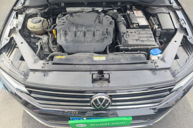 Used Volkswagen Magotan 2021 330TSI DSG 30th Anniversary Edition Engine Bay