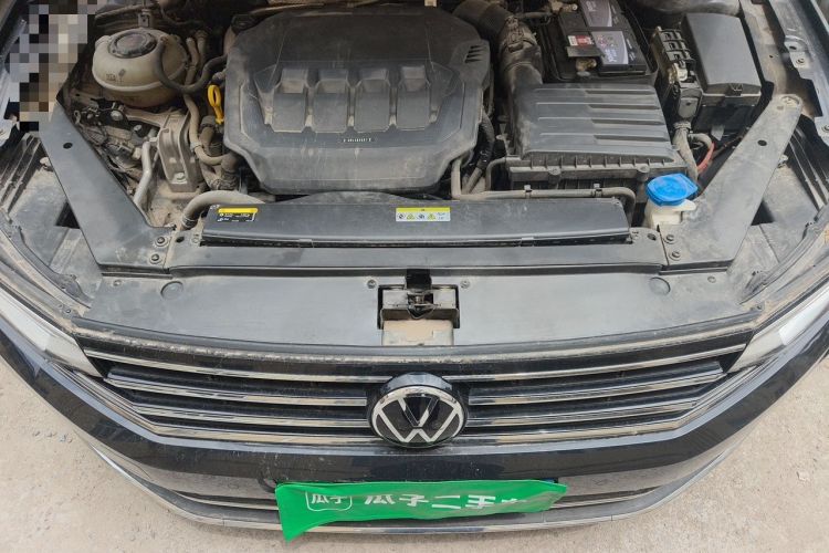 Used Volkswagen Magotan 2021 330TSI DSG 30th Anniversary Edition Engine Bay