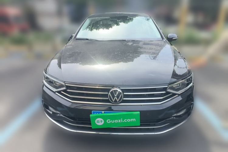 Used Volkswagen Magotan 2021 330TSI DSG 30th Anniversary Edition Exterior 1