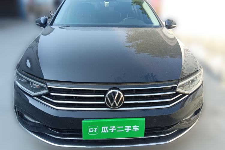 Used Volkswagen Magotan 2021 330TSI DSG 30th Anniversary Edition Exterior 1