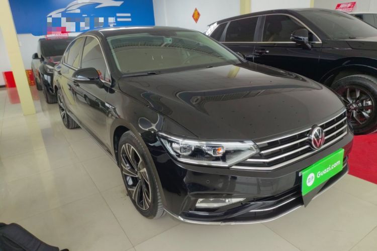 Used Volkswagen Magotan 2021 330TSI DSG 30th Anniversary Edition Exterior 1