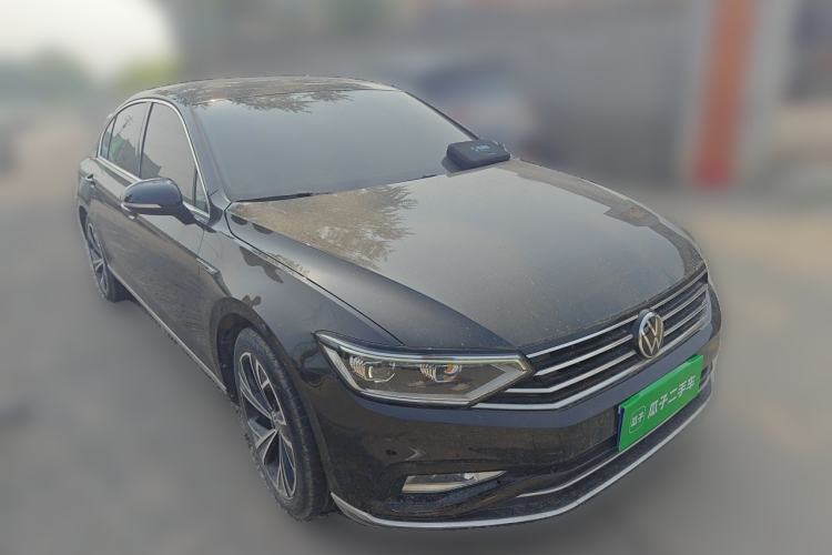 Used Volkswagen Magotan 2021 330TSI DSG 30th Anniversary Edition Exterior 2
