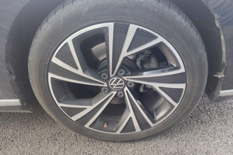 Used Volkswagen Magotan 2021 330TSI DSG 30th Anniversary Edition Exterior 7