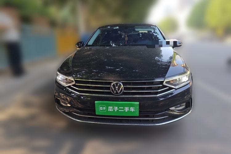 Used Volkswagen Magotan 2021 330TSI DSG 30th Anniversary Edition Front