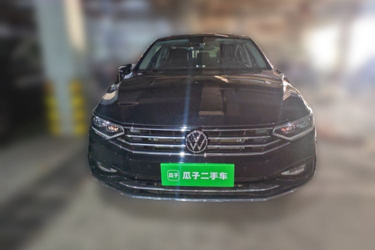Used Volkswagen Magotan 2021 330TSI DSG 30th Anniversary Edition Front