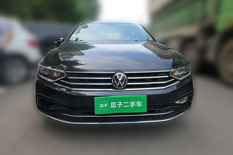 Used Volkswagen Magotan 2021 330TSI DSG 30th Anniversary Edition Front