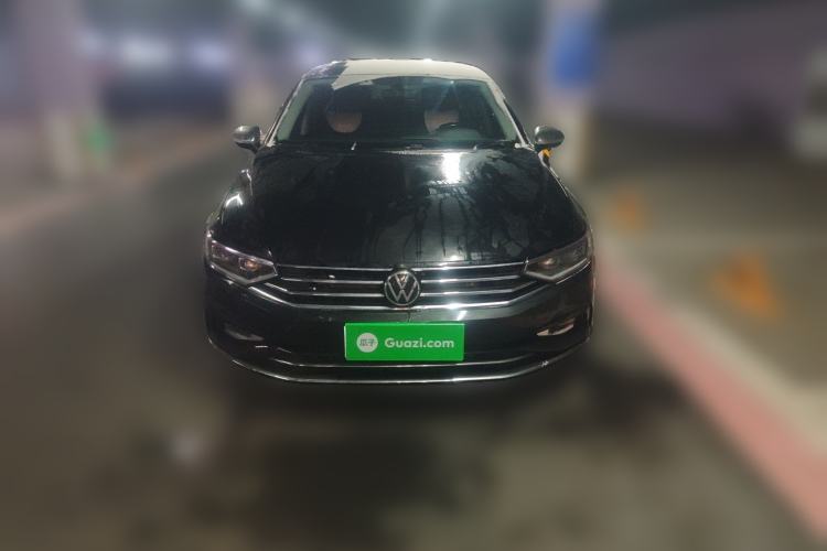Used Volkswagen Magotan 2021 330TSI DSG 30th Anniversary Edition Front