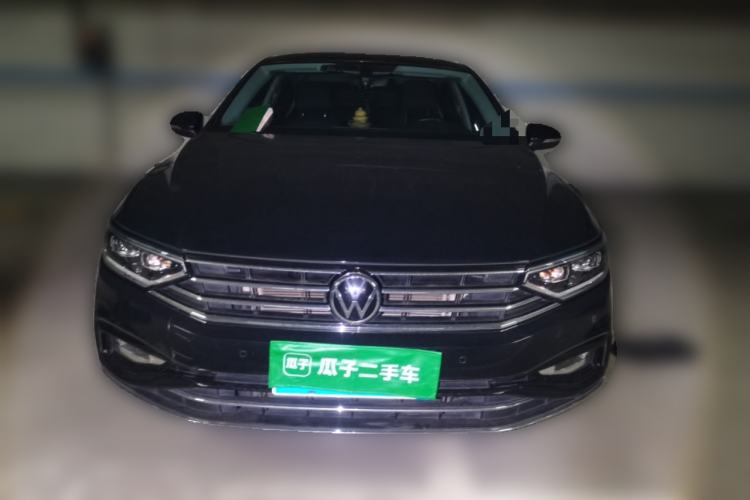 Used Volkswagen Magotan 2021 330TSI DSG 30th Anniversary Edition Front