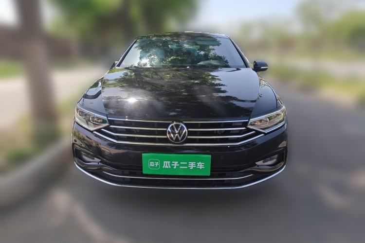Used Volkswagen Magotan 2021 330TSI DSG 30th Anniversary Edition Front