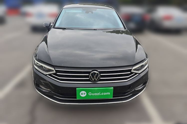 Used Volkswagen Magotan 2021 330TSI DSG 30th Anniversary Edition Front