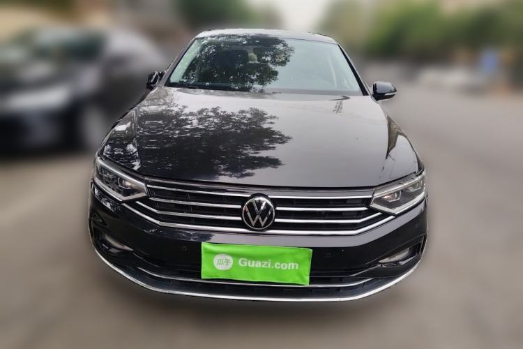 Used Volkswagen Magotan 2021 330TSI DSG 30th Anniversary Edition Front