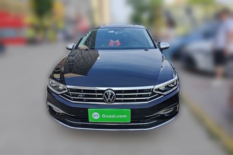 Used Volkswagen Magotan 2021 330TSI DSG 30th Anniversary Edition Front
