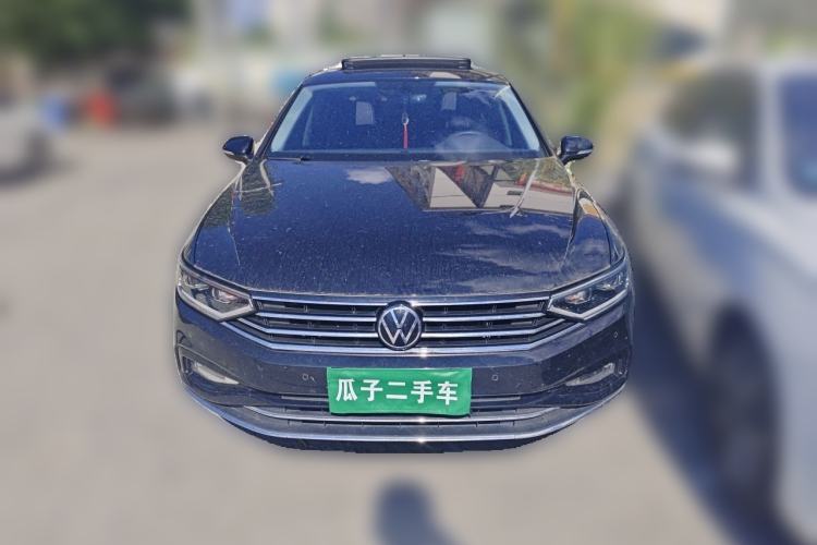 Used Volkswagen Magotan 2021 330TSI DSG 30th Anniversary Edition Front