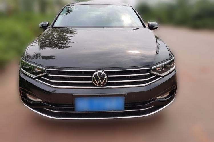 Used Volkswagen Magotan 2021 330TSI DSG 30th Anniversary Edition Front