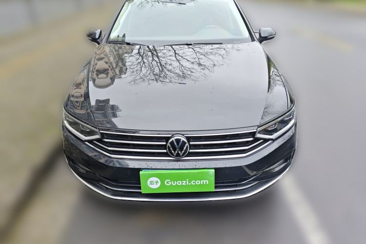 Used Volkswagen Magotan 2021 330TSI DSG 30th Anniversary Edition Front