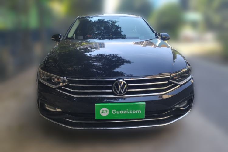 Used Volkswagen Magotan 2021 330TSI DSG 30th Anniversary Edition Front