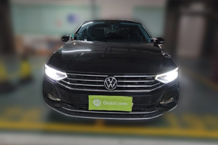 Used Volkswagen Magotan 2021 330TSI DSG 30th Anniversary Edition Front