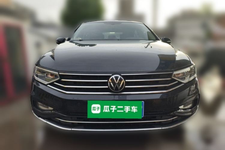 Used Volkswagen Magotan 2021 330TSI DSG 30th Anniversary Edition Front