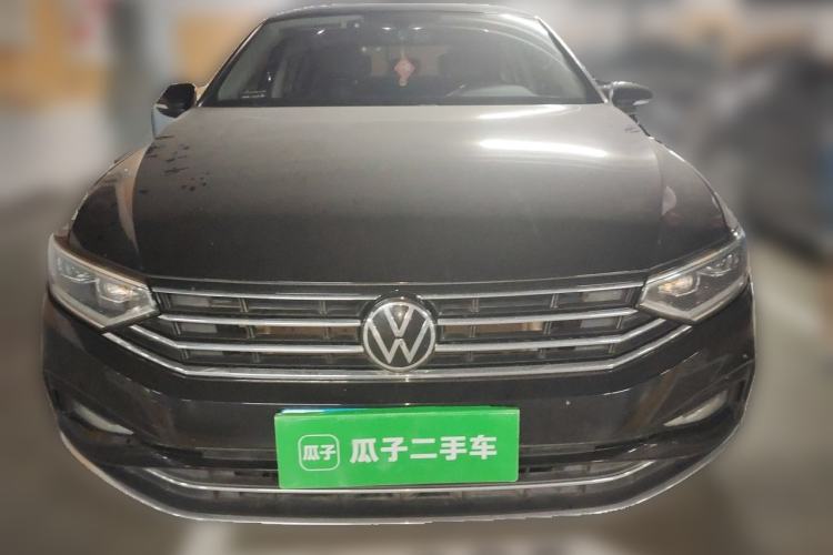 Used Volkswagen Magotan 2021 330TSI DSG 30th Anniversary Edition Front