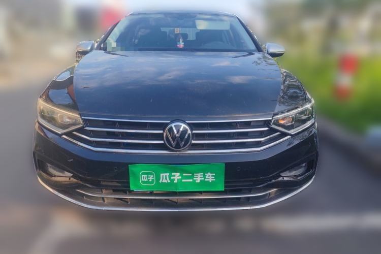 Used Volkswagen Magotan 2021 330TSI DSG 30th Anniversary Edition Front