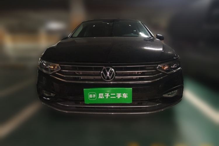 Used Volkswagen Magotan 2021 330TSI DSG 30th Anniversary Edition Front