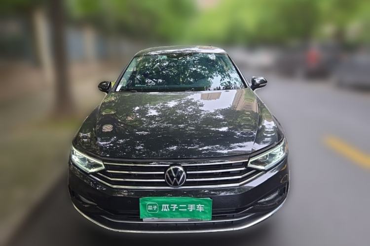 Used Volkswagen Magotan 2021 330TSI DSG 30th Anniversary Edition Front