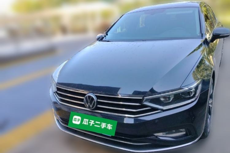 Used Volkswagen Magotan 2021 330TSI DSG 30th Anniversary Edition Front