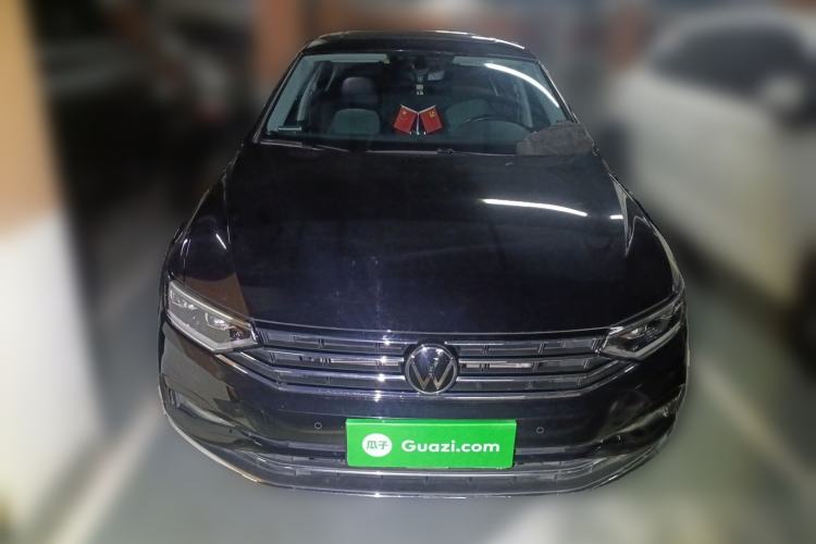 Used Volkswagen Magotan 2021 330TSI DSG 30th Anniversary Edition Front