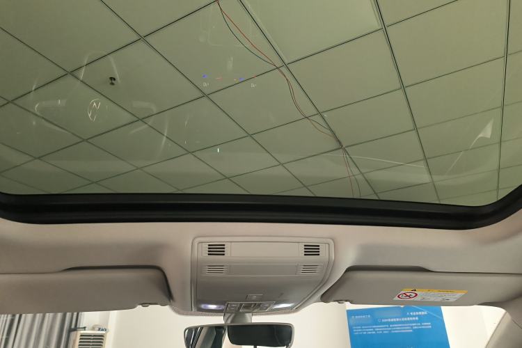 Used Volkswagen Magotan 2021 330TSI DSG 30th Anniversary Edition Headliner