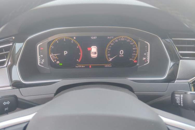 Used Volkswagen Magotan 2021 330TSI DSG 30th Anniversary Edition Instrument Cluster