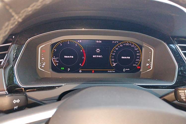 Used Volkswagen Magotan 2021 330TSI DSG 30th Anniversary Edition Instrument Cluster