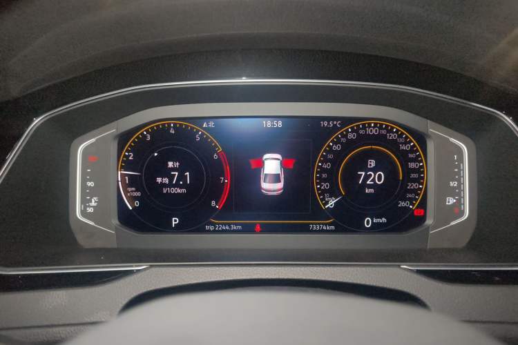 Used Volkswagen Magotan 2021 330TSI DSG 30th Anniversary Edition Instrument Cluster