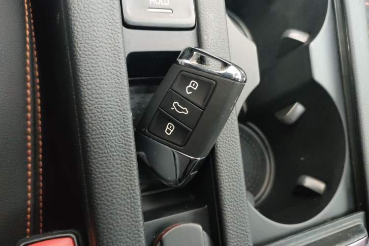 Used Volkswagen Magotan 2021 330TSI DSG 30th Anniversary Edition Interior 1