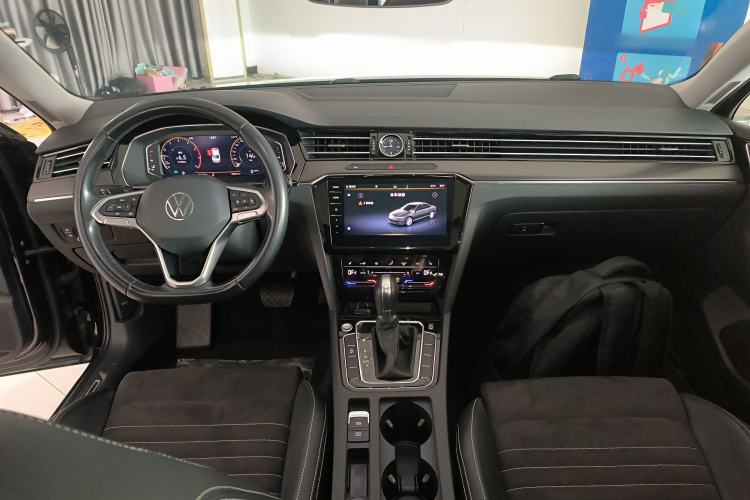 Used Volkswagen Magotan 2021 330TSI DSG 30th Anniversary Edition Interior 2