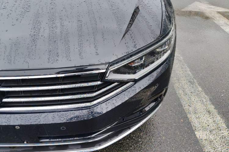 Used Volkswagen Magotan 2021 330TSI DSG 30th Anniversary Edition Left Front Headlight
