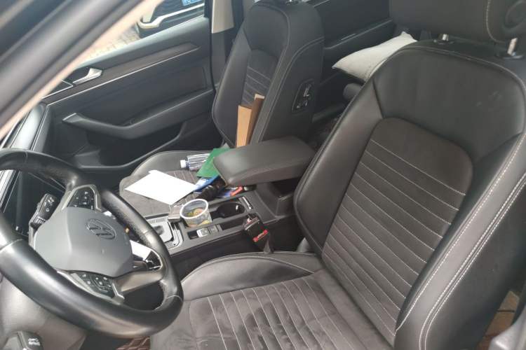Used Volkswagen Magotan 2021 330TSI DSG 30th Anniversary Edition Left Front Seat
