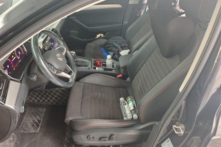 Used Volkswagen Magotan 2021 330TSI DSG 30th Anniversary Edition Left Front Seat
