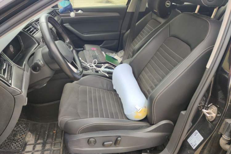 Used Volkswagen Magotan 2021 330TSI DSG 30th Anniversary Edition Left Front Seat